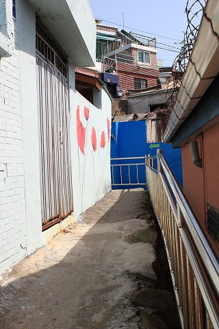 Mural alley